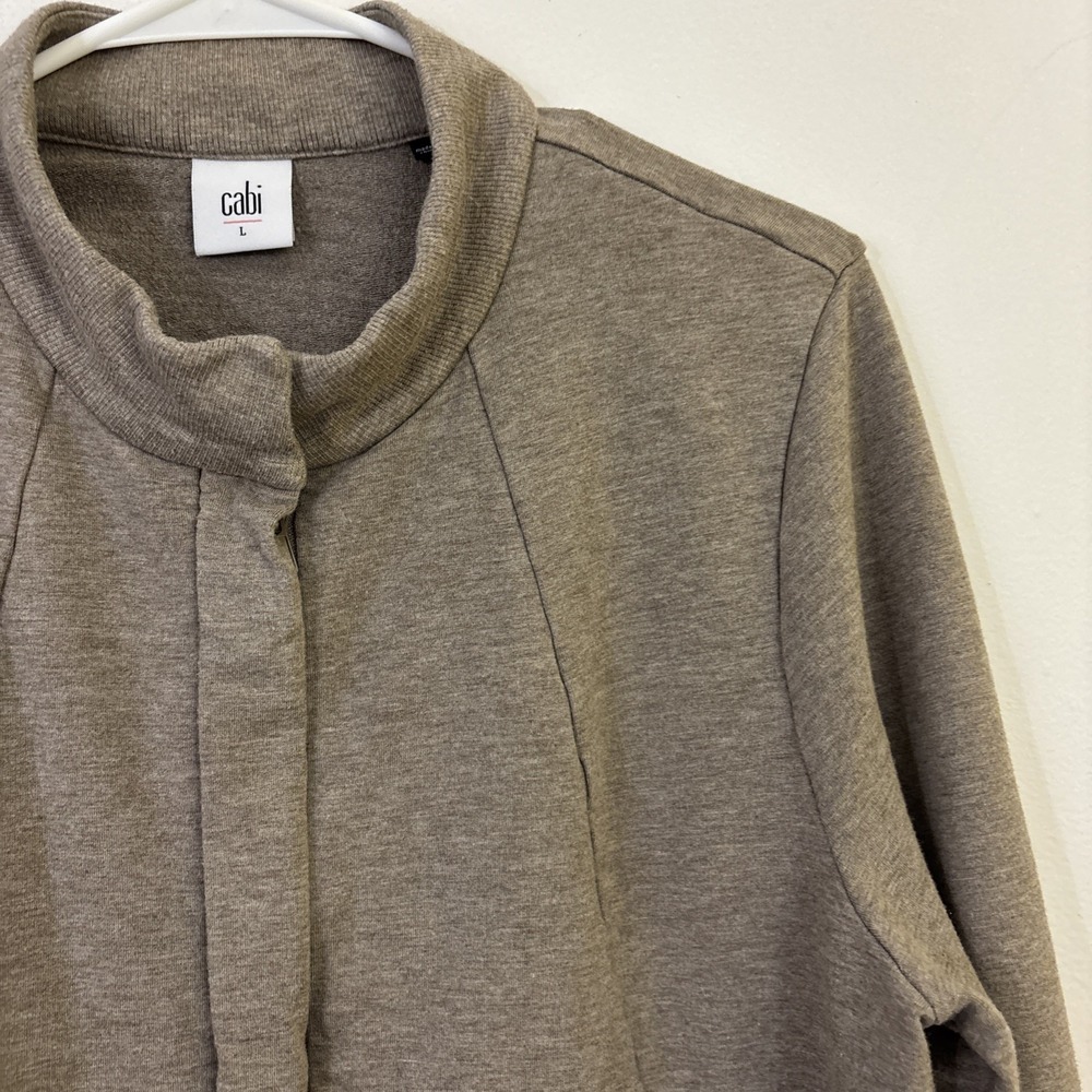 Cabi L Lightweight Jacket Ruffle Hem‎ Brown/Gray Pockets Cotton Modal Sweatshirt - Picture 3 of 9